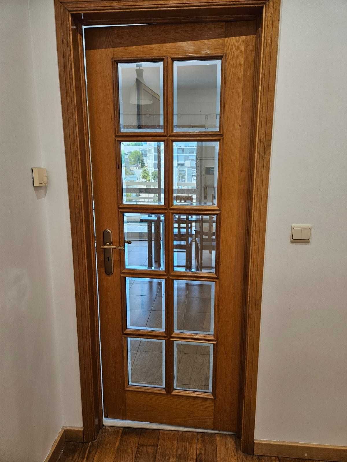 Portas madeira interiores em bom estado