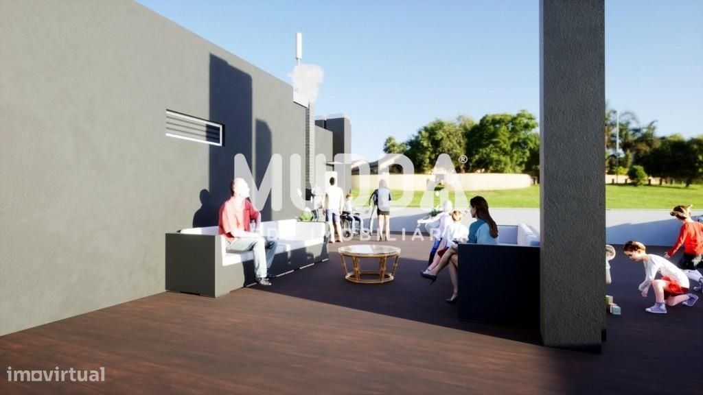 Garagem fechada com 93,20m2