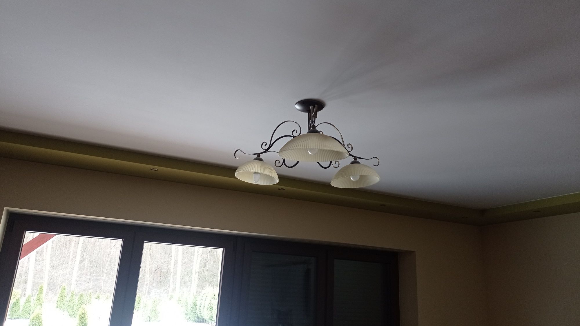 Zestaw 4 stylowych lamp retro do salonu,stare złoto, piękne