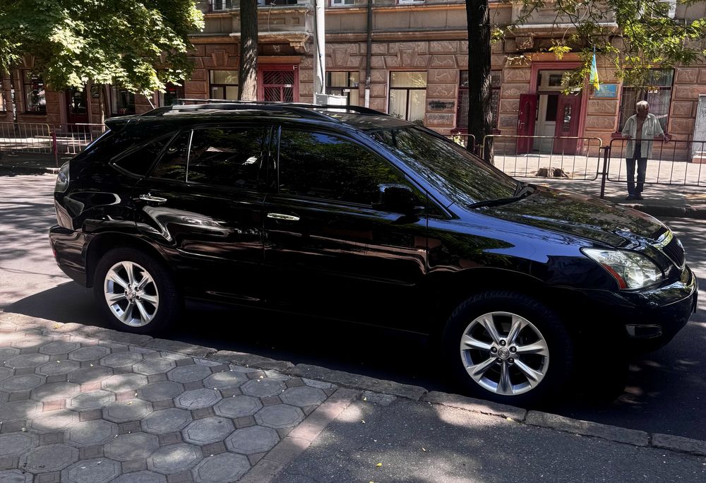LEXUS RX 350 с родным пробегом