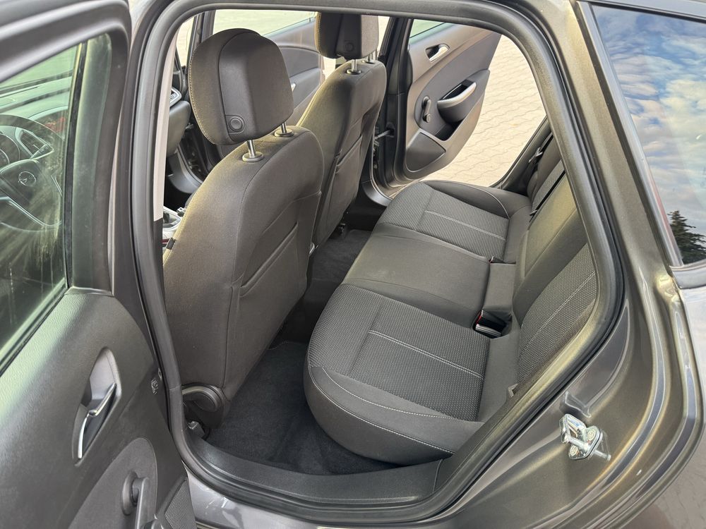 Opel Astra J  1.4 Turbo Xenon Klima Alu Idealna! Opłacona! 149 TKM!