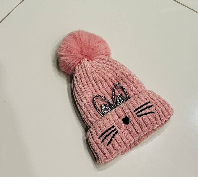 Стильна шапочка