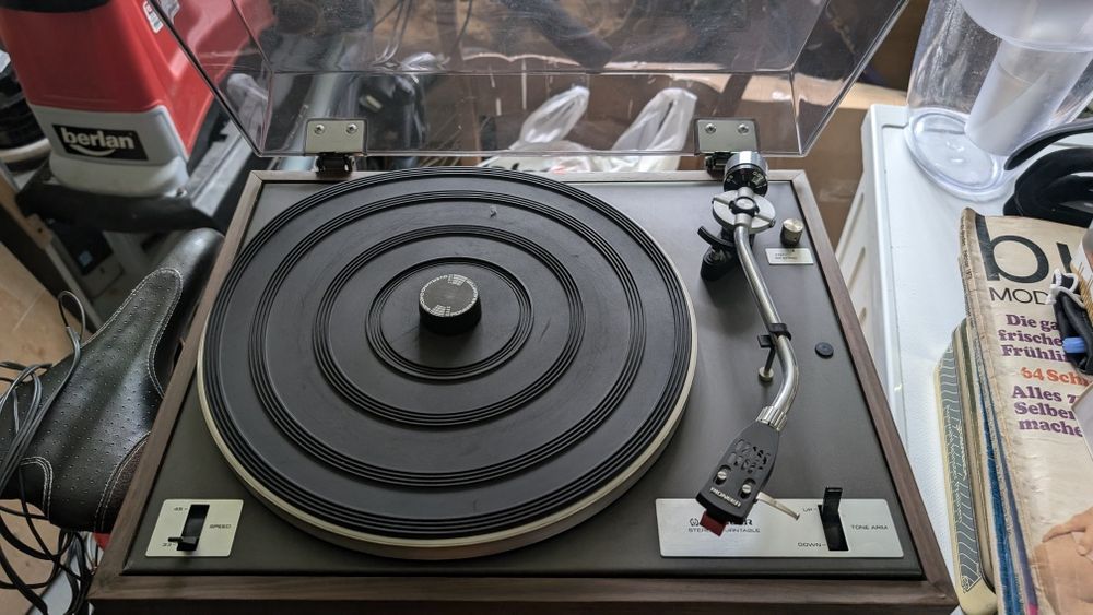 Вініловий програвач