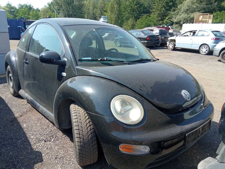 VW New Beetle 2.0 AVH *na części*