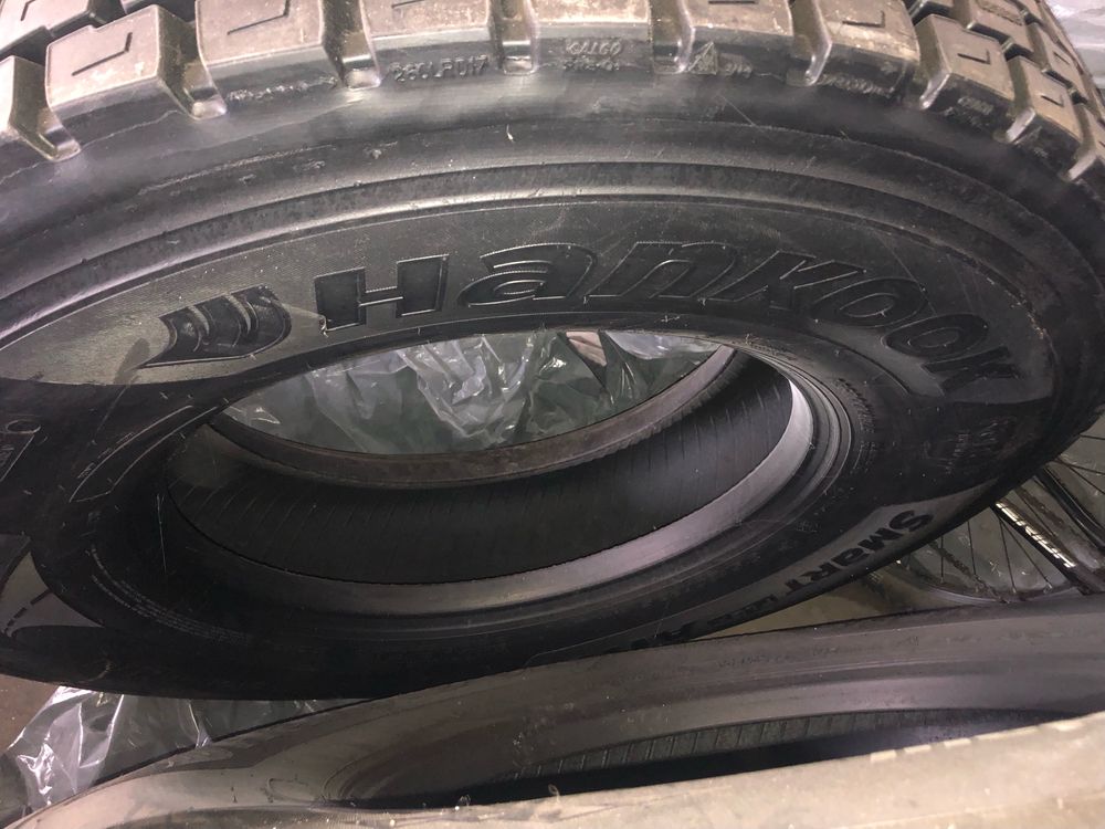 Opony bieżnikowane 315/80R22,5