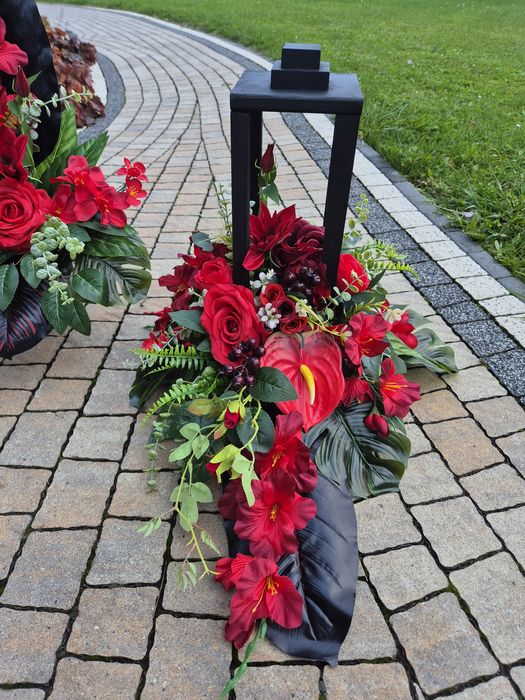 Komplet nagrobny kompozycja na grób wszystkich czarny lampion stroik