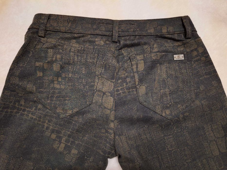 Calças/Jeggings caqui, da Cheyenne