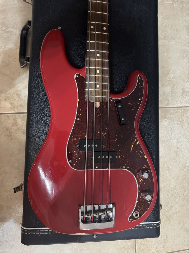 Fender Precision Custom Shop Postmodern NOS Dakota Red