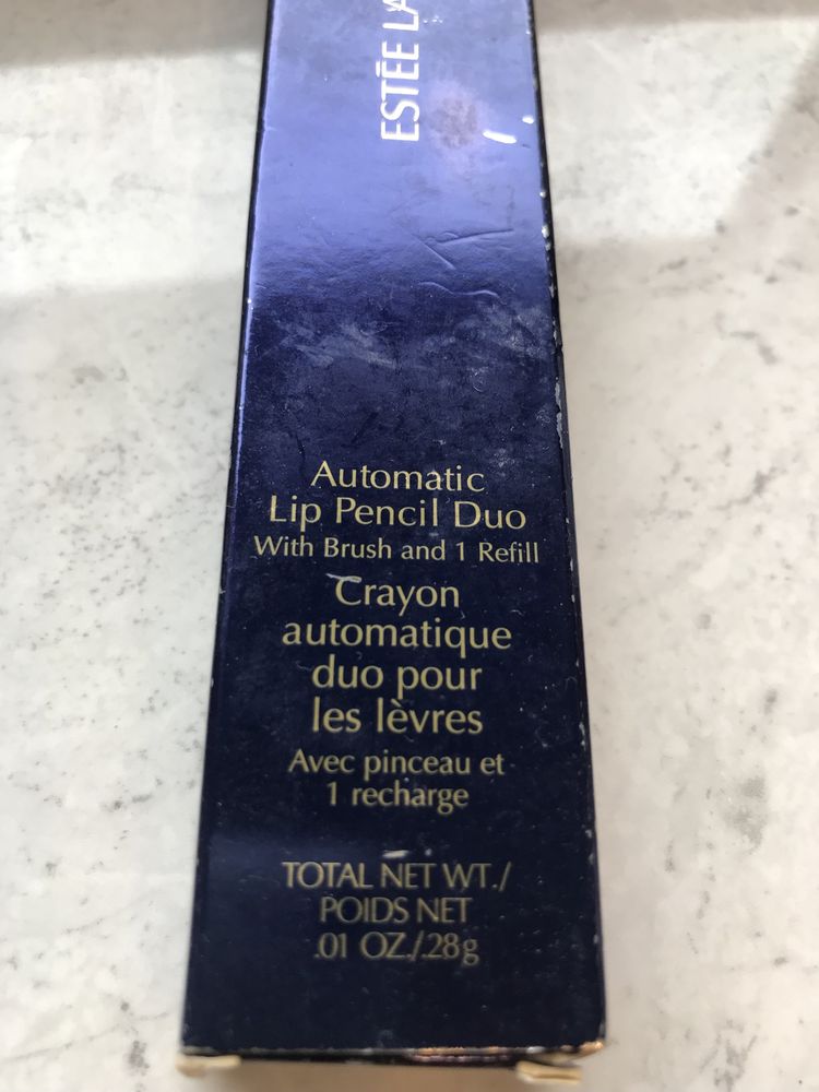 Konturówka do ust /lip pencil/ Estee Lauder nr 23 chocolate