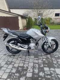 Motocykl Yamaha YBR 125