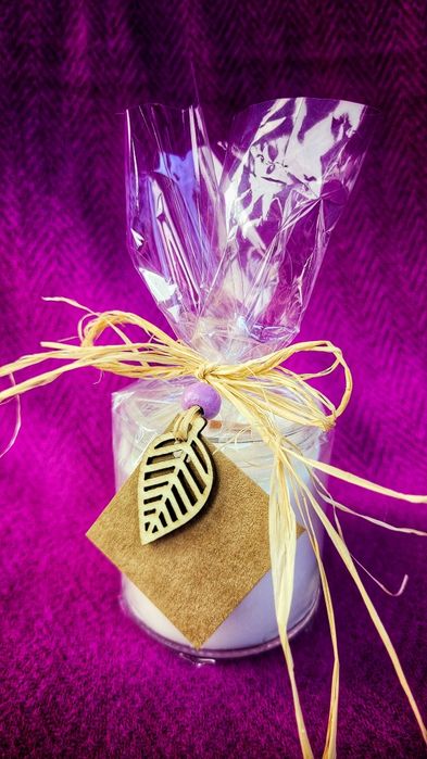 Świeca sojowa o zapachu lawendy - ręcznie robiona