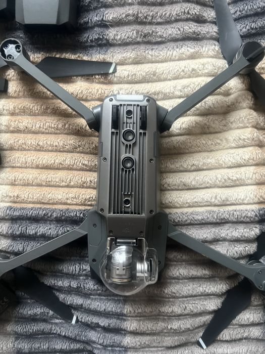 Дрон DJI mavic pro