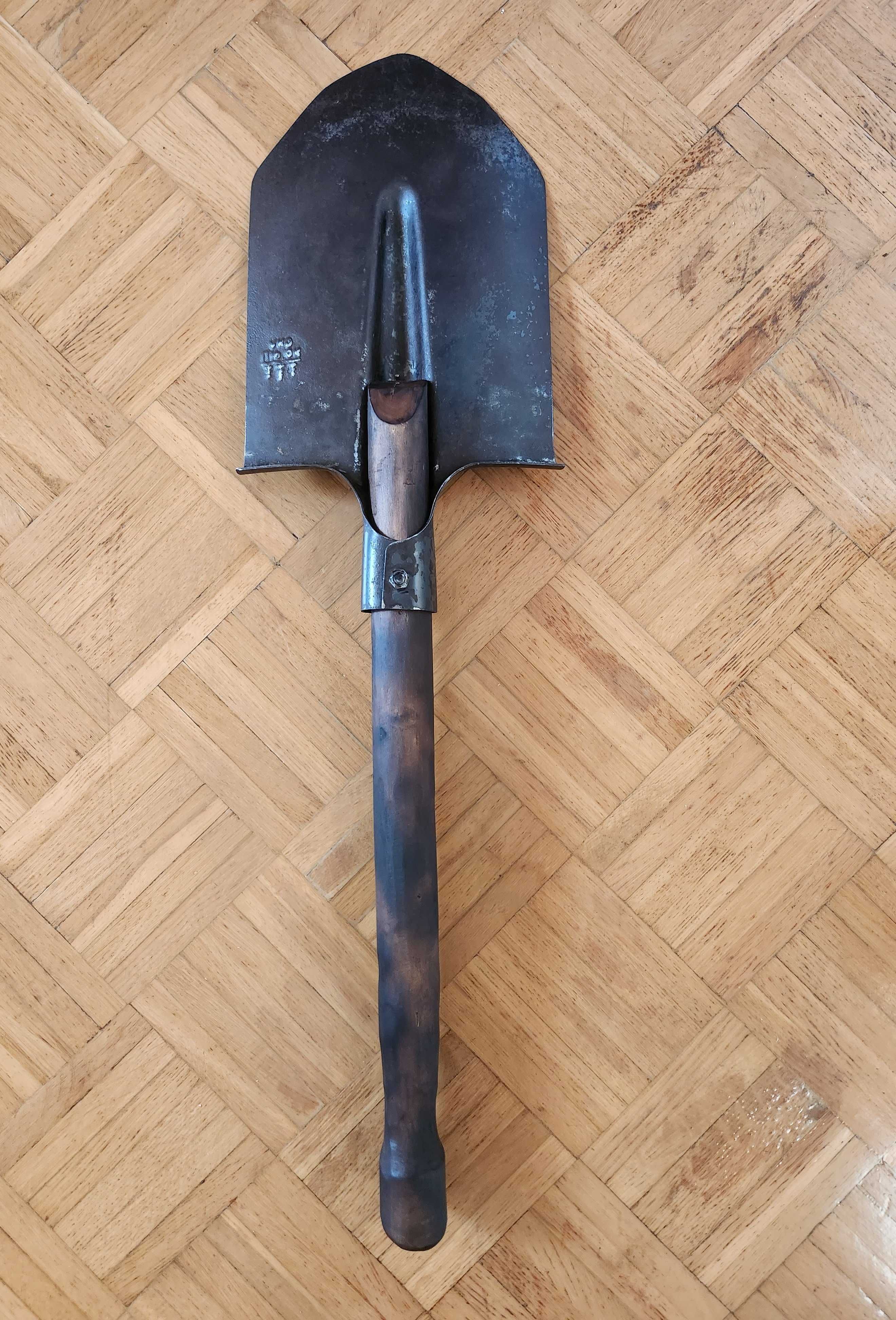 saperka rosyjska? sygnowana,  ładny stan, łopatka, szpadel