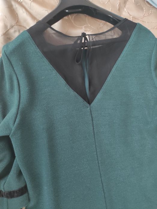 Продам сукні р.48-50