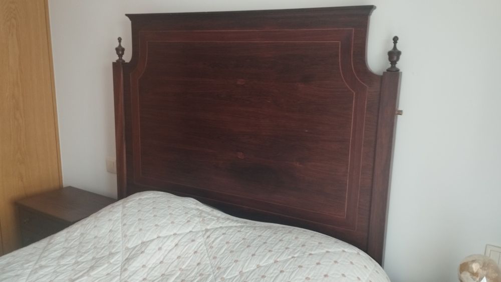 Mobília quarto em Pau Santo