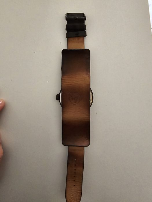 Relógio ego com bracelete pele