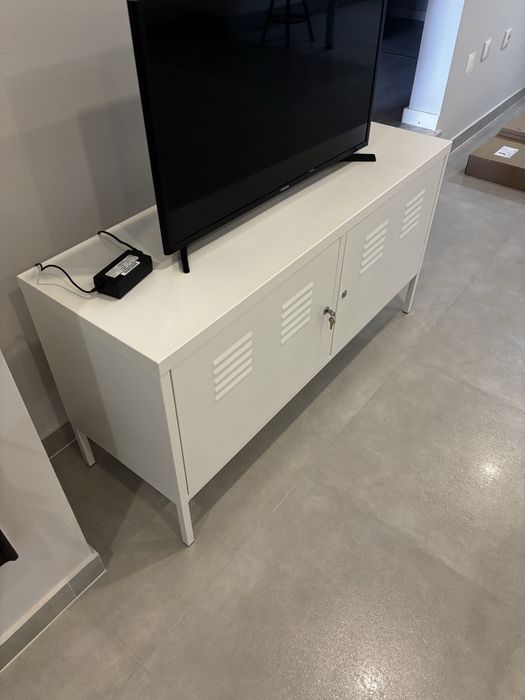 Movel Ikea Metálico