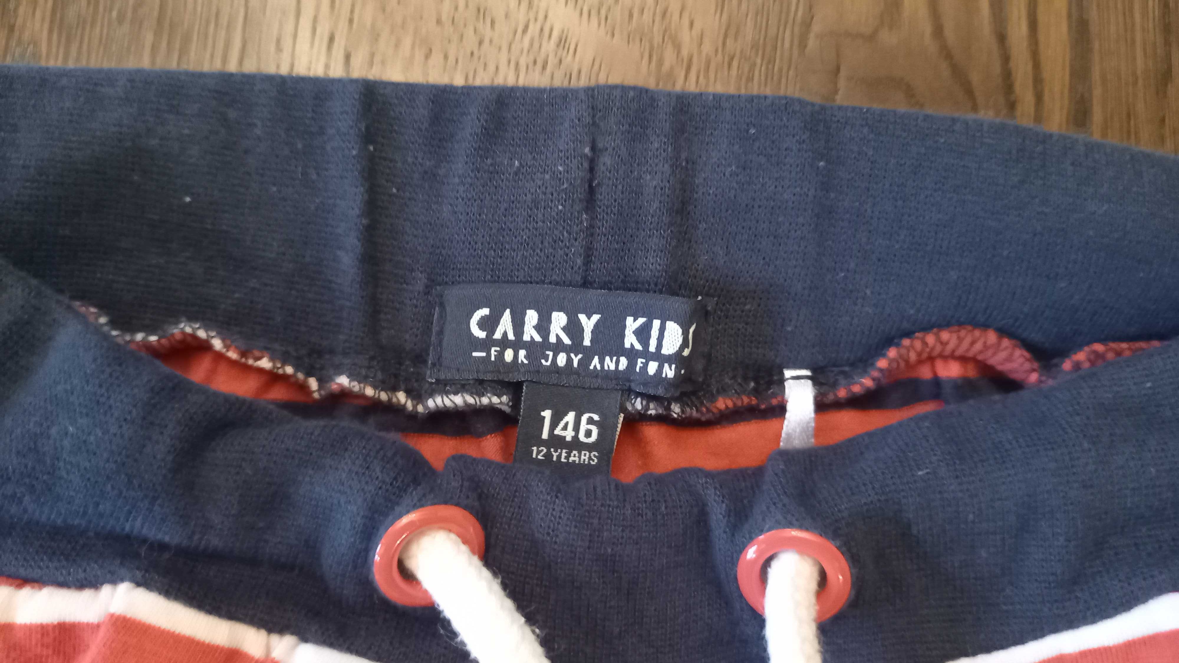 Spódniczka sportowa Carry kids 146