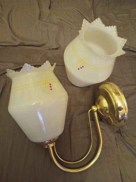 Kinkiet metalowy plus dwa klosze