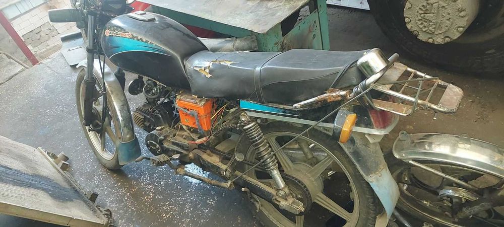 Мопед Альфа и Messtang MT110-2