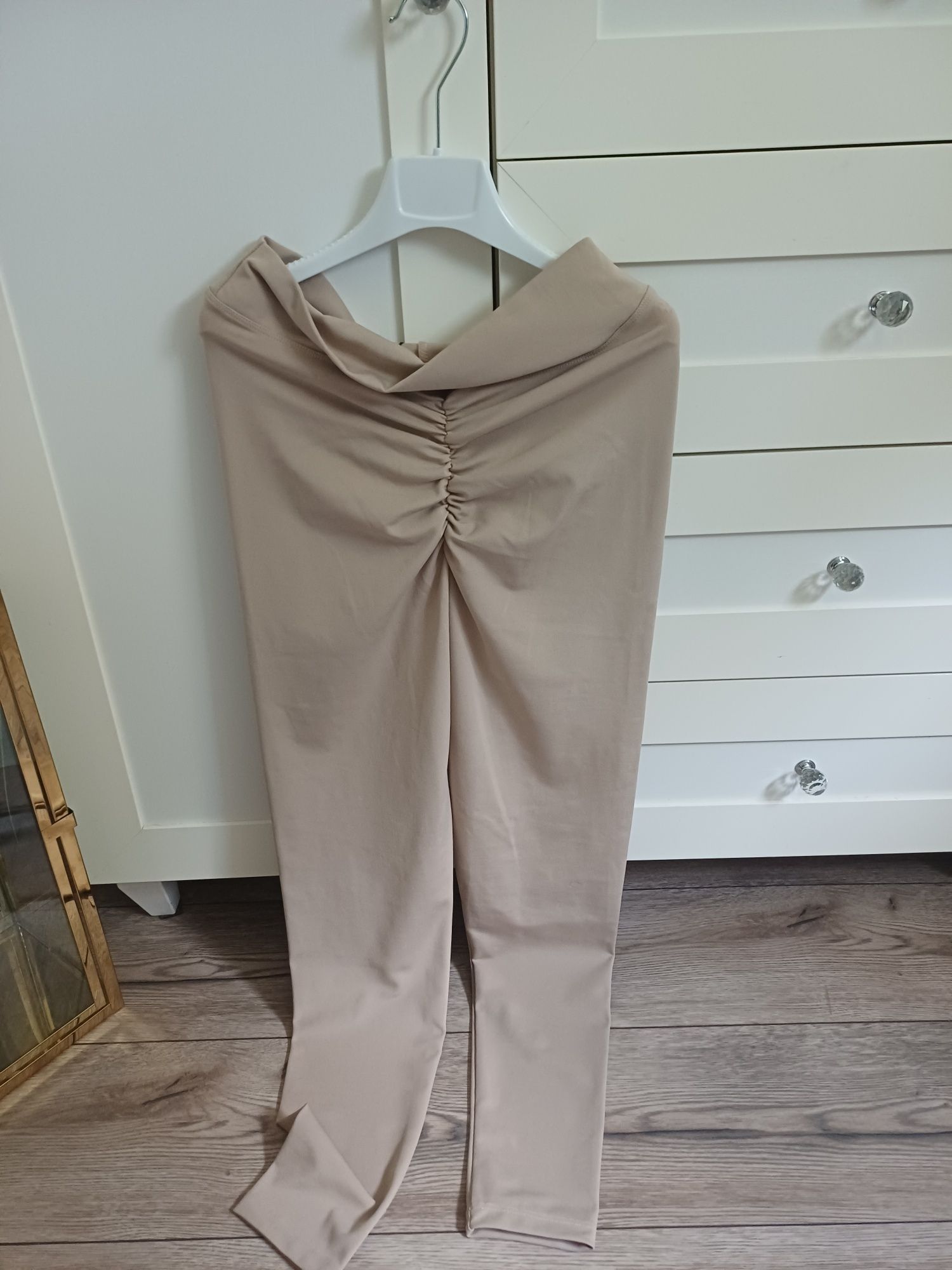 Leginsy z push up rozmiar Xl
