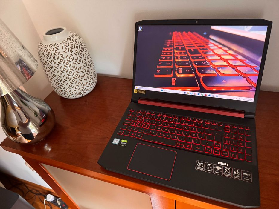 Acer Nitro V 15.6"FullHD|i7-9750H Hexa Core|16Gb Ram|Ssd 512Gb|GTX1050