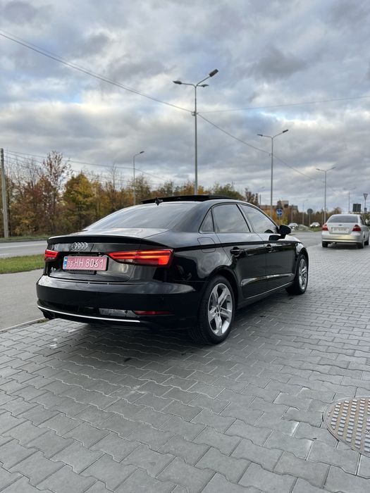 Продам Audi A3 2018, хороший стан