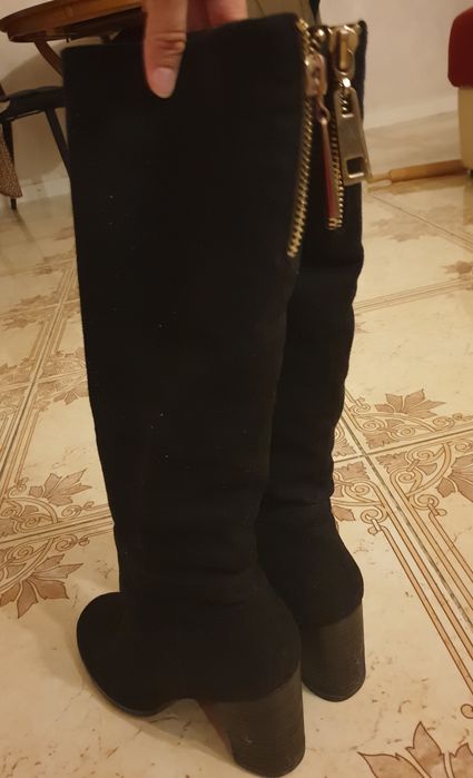 Замшеві зимові сапоги