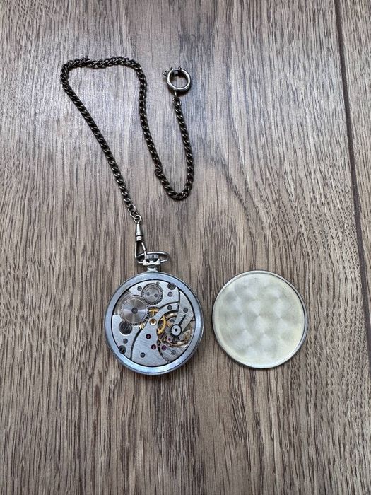 Карманные часы "Молния" СССР 75 лет КМЗ