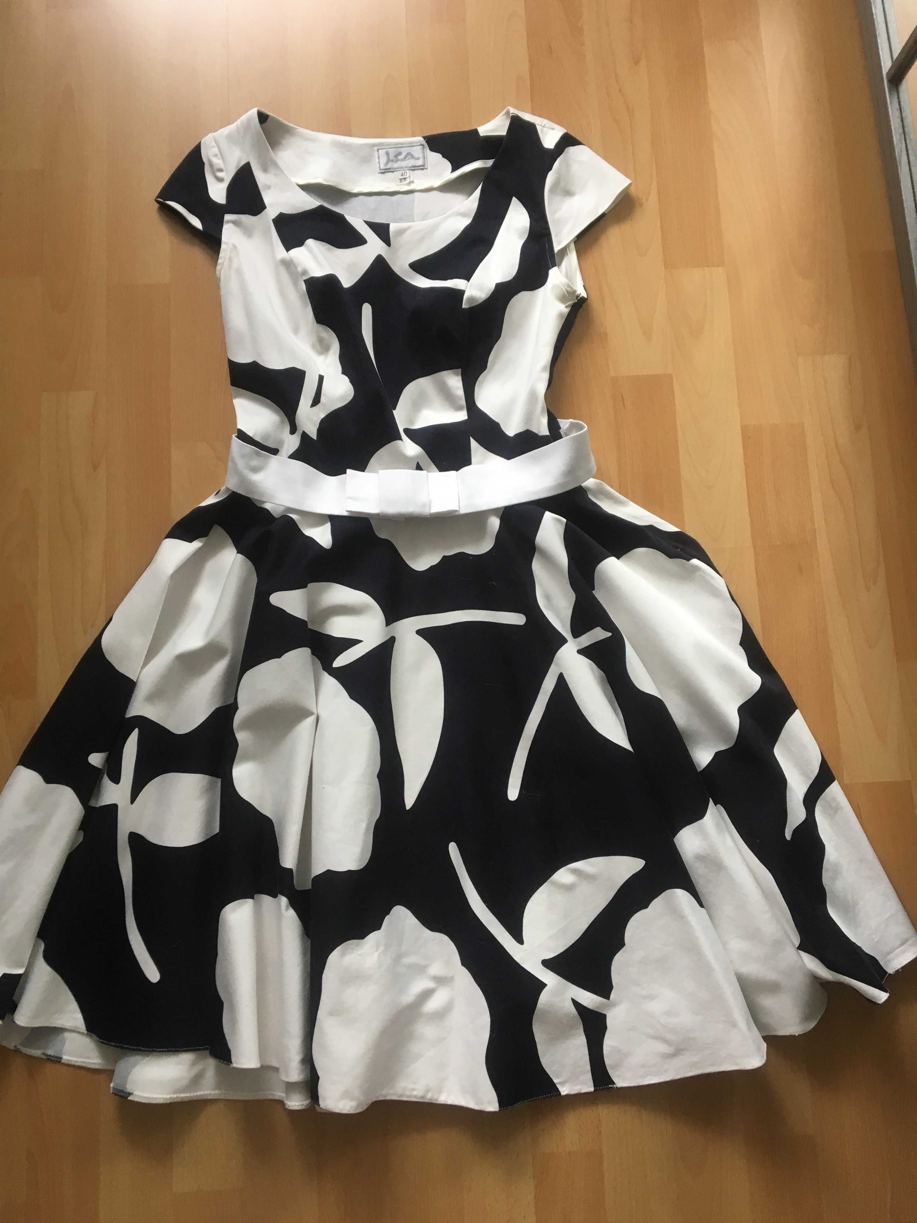 czarno-biała sukienka