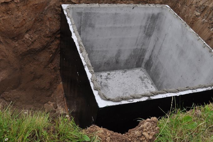 Zbiornik betonowy na gnojówkę i gnojowicę a także szambo szamba 8m3
