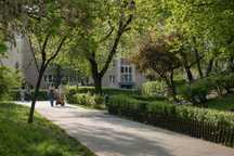 duże klimatyczne blisko metra /spacious&cozy apart. close to the metro