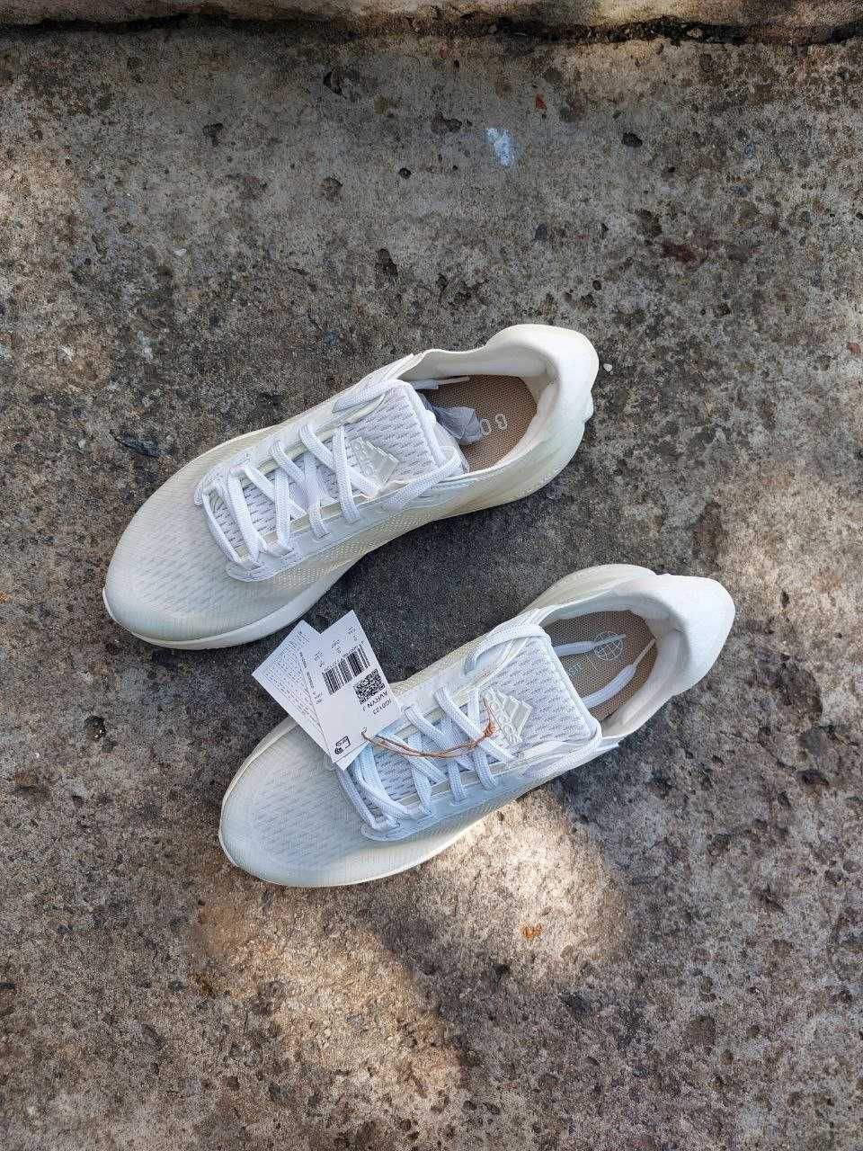Кросівки Adidas Avryn IG0123, Оригінал! Ozweego / Celox / Nite Jogger