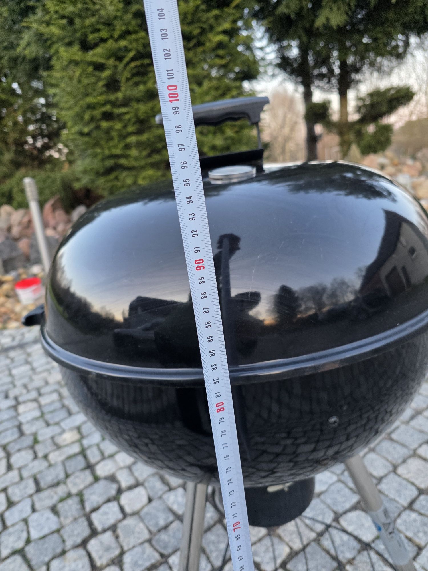 Duży grill ogrodowy