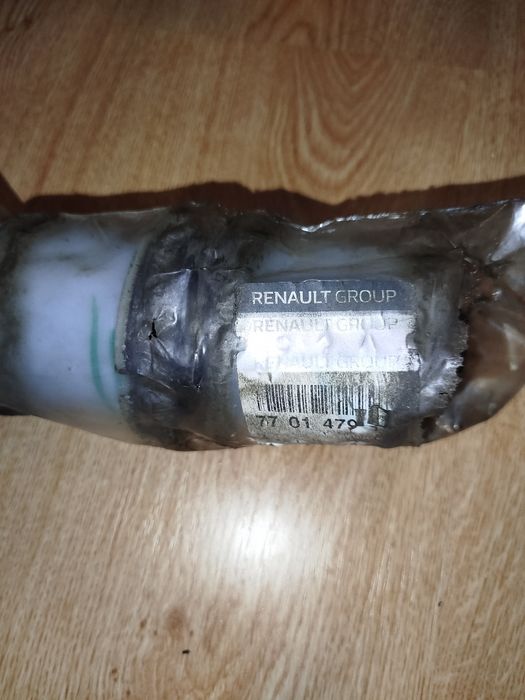 Сайлентблоки задньої балки Рено Меган 2 оригінал