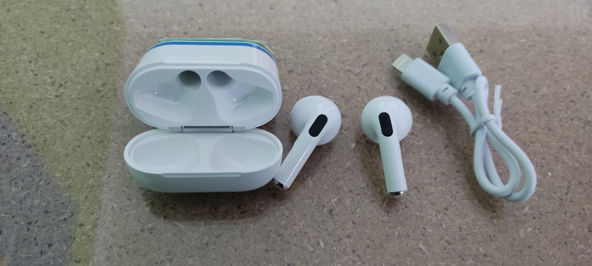 Auriculares bluetooth novos