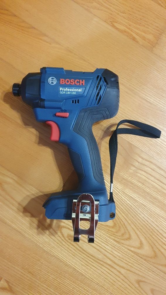 Zakrętarka udarowa Bosch GDR 18V-160. Nie używana.