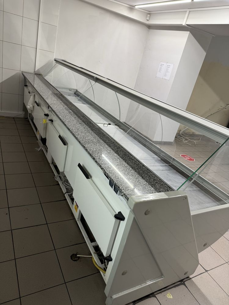 Lada Chłodnicza Mawi ciąg 4M (2x 2M) Witryna chłodnicza