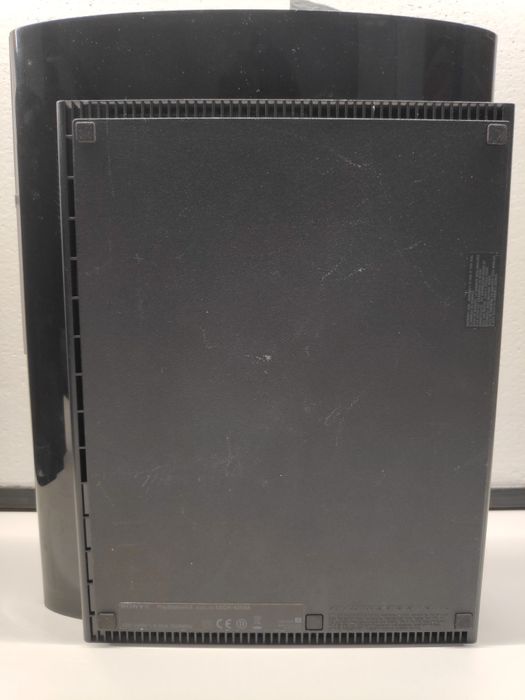 Consola PlayStation 3 (PS3) +2 comandos + jogo + 500Gb