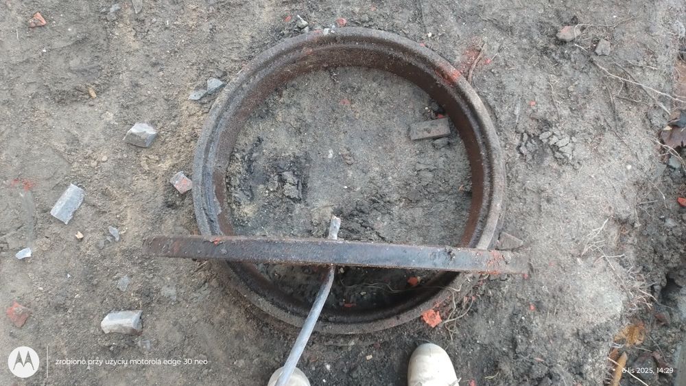 Wyłaz kanalizacyjny