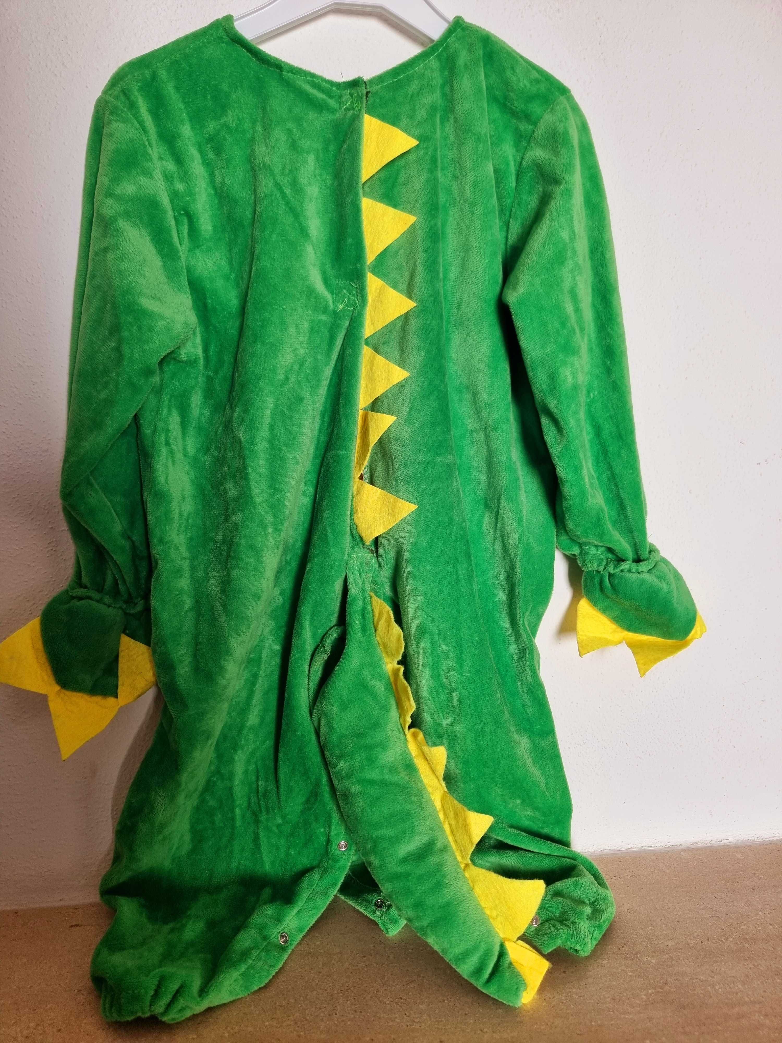 Fato carnaval crocodilo