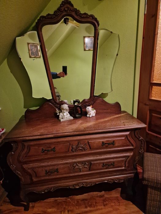 szafa i toaletka