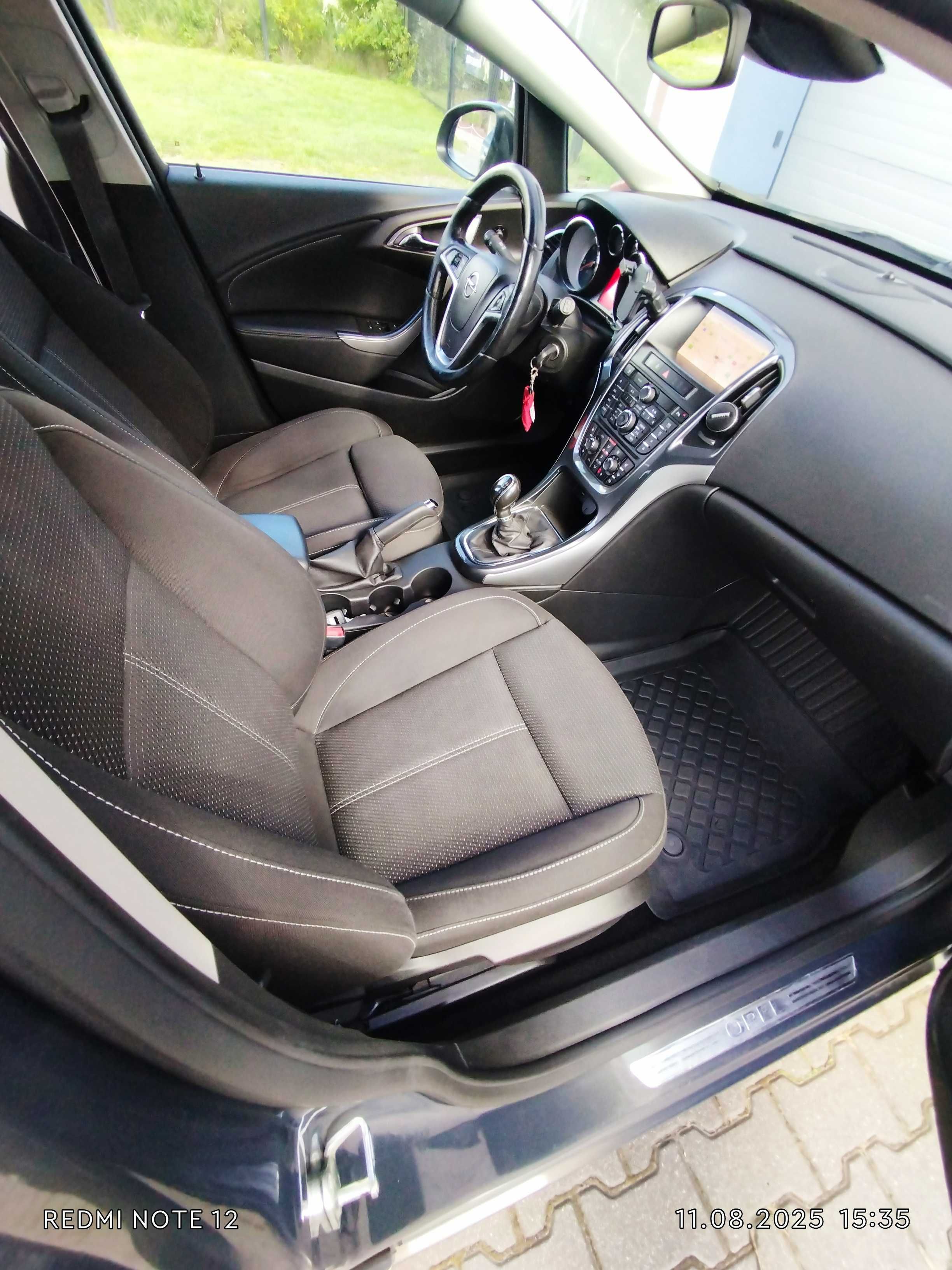 Opel Astra J 1.6 CDTI Kombi IV Facelifting 2014r Navi Alu LED 8xPDC
