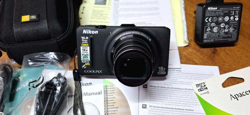 Nikon Coolpix S9300 Black 16 Мп / Зум: 18x(+4x) Матриця 1/2.3"