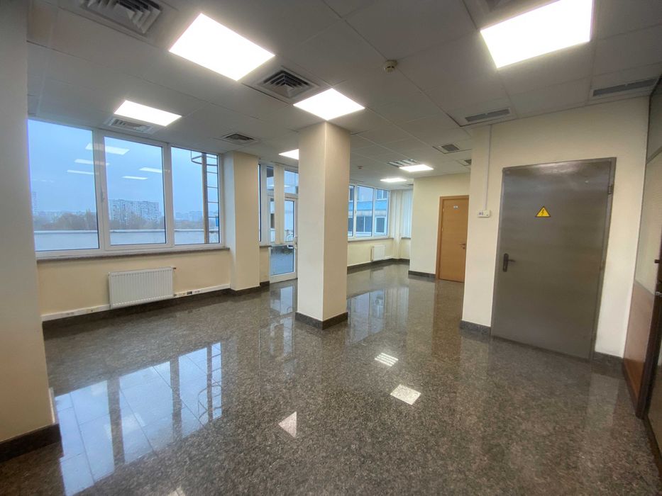 Оренда офісу 42м2 open space бізнес центр Юрія Шумського 1А, Березняки
