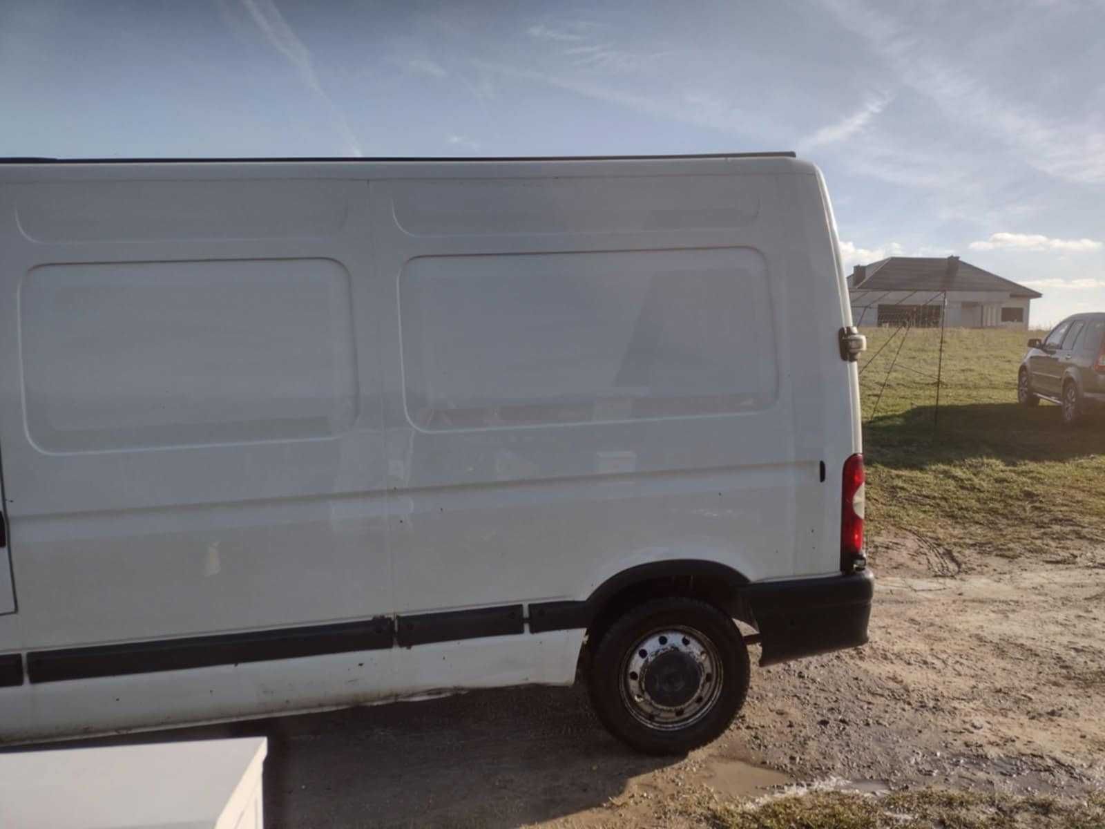 Renault Master T33 2,5DCI