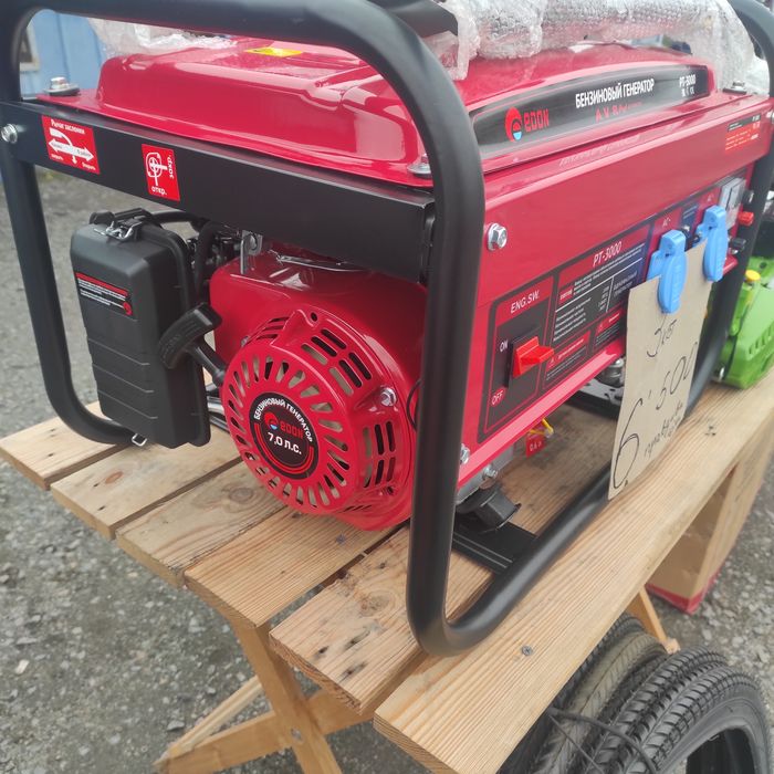 Генератор новий 3 Кл.ват