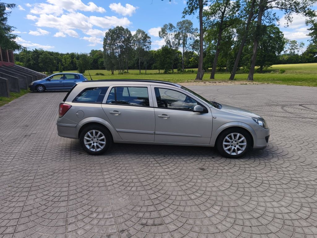 Opel astra h/1.8+LPG/sprawna klima/2005 rok