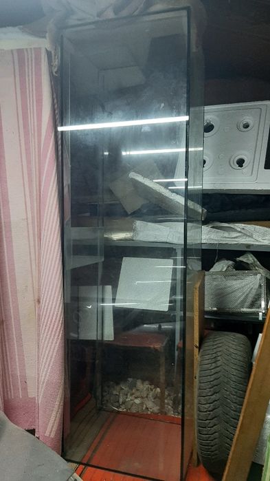 Стеклянные аквариумы