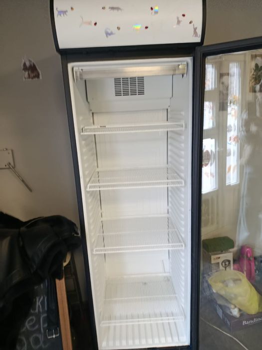 Продам робочий холодильник для води klimasan